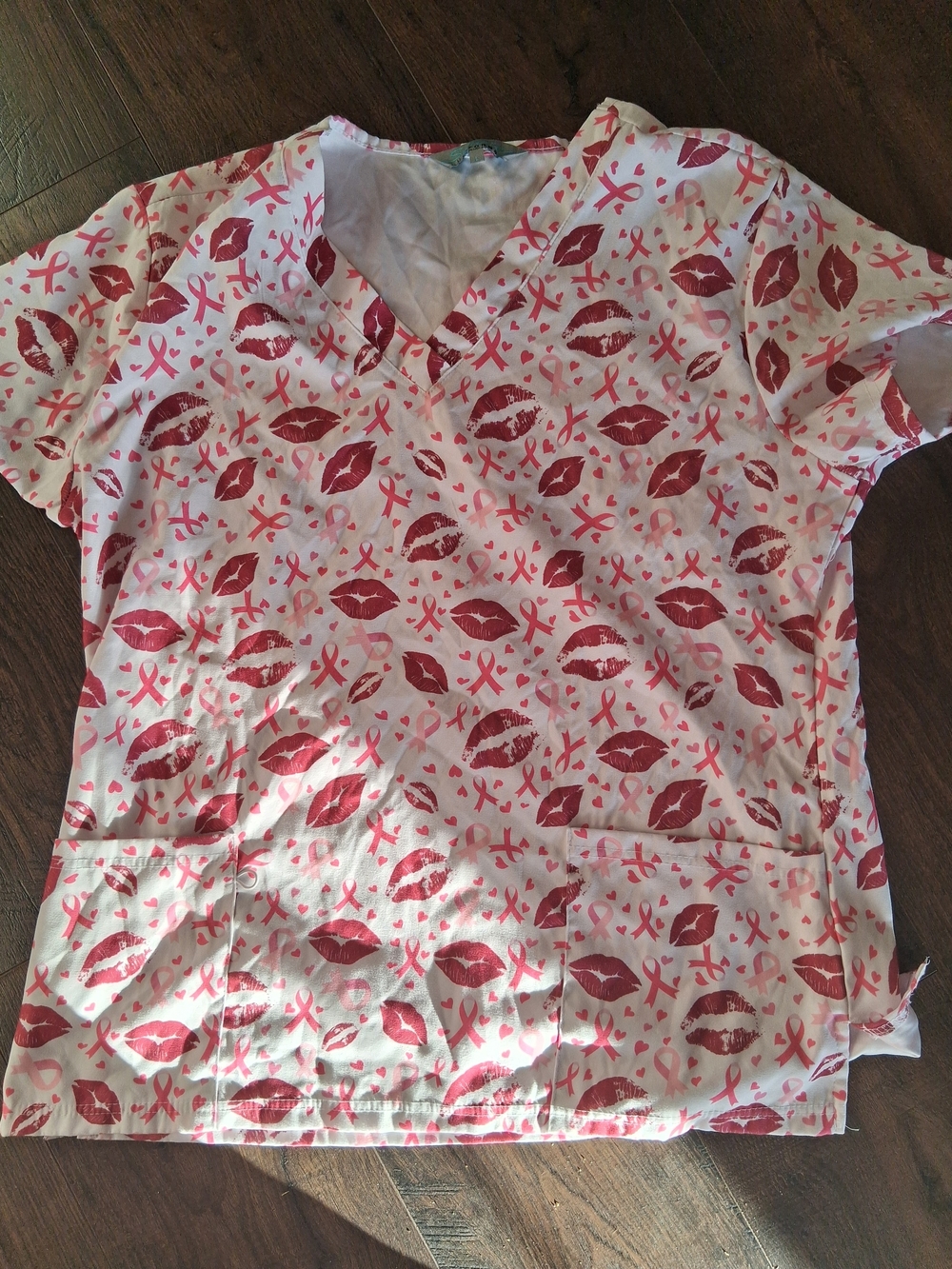 Womans Beat Cancer nursing Scrub Print V-Neck Top Pink Ribbons